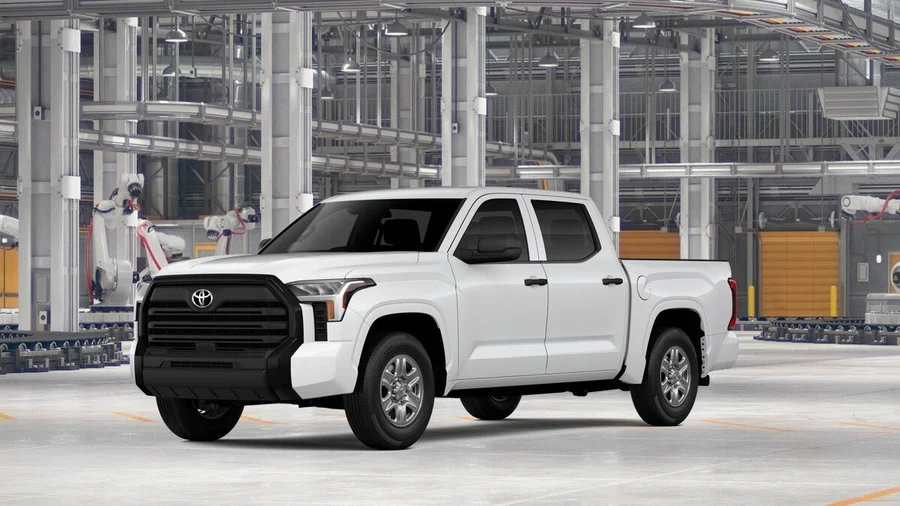 New 2026 Toyota Tundra SR i-FORCE 3.4L Turbo V6 Engine 4-Wheel Drive 5.5-ft. bed CrewMax SR CREWMAX 5.5 