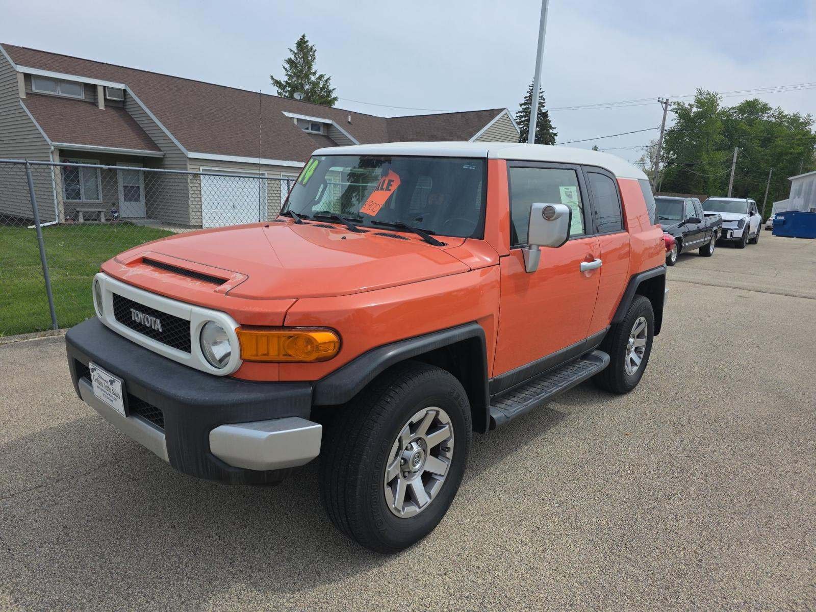 2014 Toyota FJ Cruiser w/Rear Doors