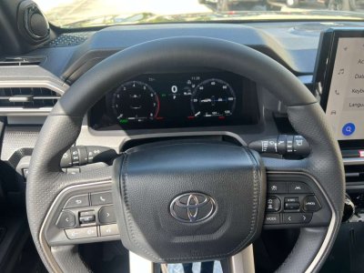 2026 Toyota 4Runner Limited Hybrid AWD 2.4L Gas AT