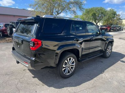 2026 Toyota 4Runner Limited Hybrid AWD 2.4L Gas AT