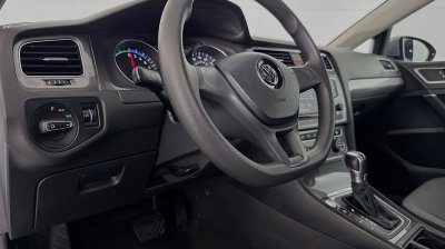 2016 Volkswagene Golf SE