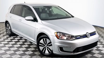 2016 Volkswagene Golf SE