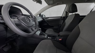 2016 Volkswagene Golf SE