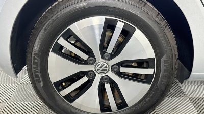 2016 Volkswagene Golf SE