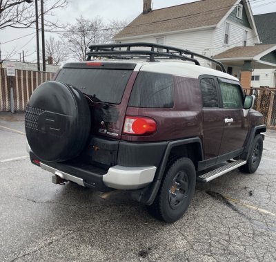 2007 Toyota FJ Cruiser w/Rear Doors
