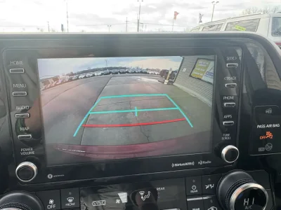 2022 Toyota Highlander LE AWD V6