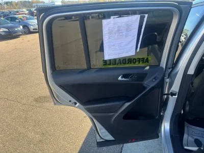 2017 Volkswagen Tiguan S