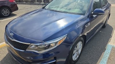 2018 Kia Optima LX