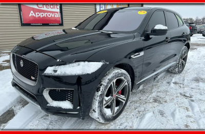 2019 Jaguar F-Pace S
