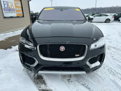 2019 Jaguar F-Pace S