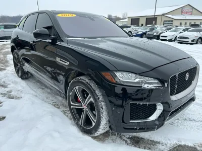 2019 Jaguar F-Pace S