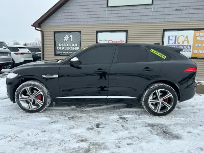 2019 Jaguar F-Pace S