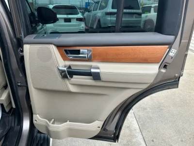 2016 Land Rover LR4 HSE