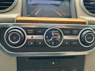 2016 Land Rover LR4 HSE