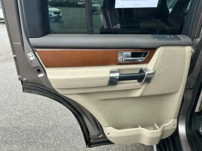2016 Land Rover LR4 HSE