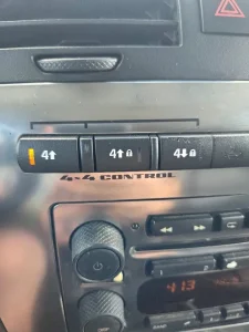 2008 HUMMER H3 Base