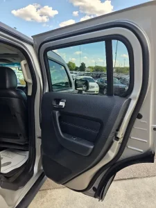 2008 HUMMER H3 Base