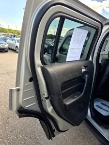 2008 HUMMER H3 Base