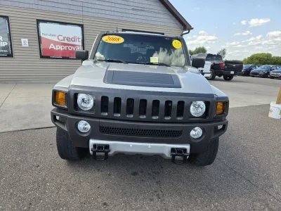 2008 HUMMER H3 Base