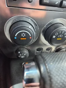 2008 HUMMER H3 Base