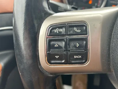 2011 Jeep Grand Cherokee Overland 4WD