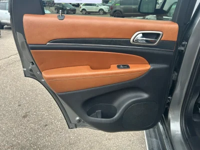 2011 Jeep Grand Cherokee Overland 4WD