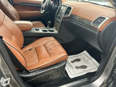 2011 Jeep Grand Cherokee Overland 4WD