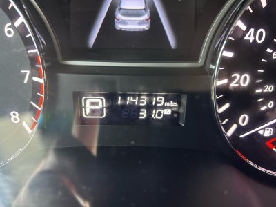 2013 Nissan Pathfinder SV 4WD
