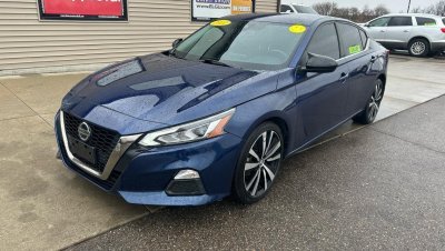2021 Nissan Altima 2.5SR