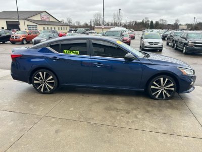 2021 Nissan Altima 2.5SR