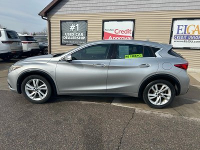 2018 Infiniti QX30 Base