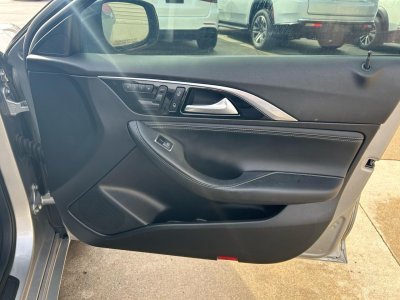 2018 Infiniti QX30 Base
