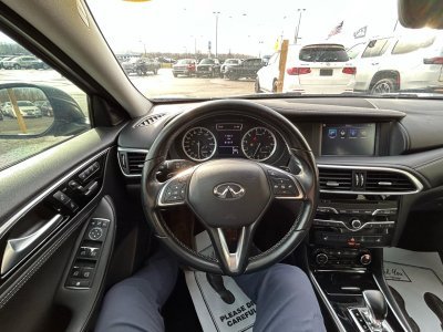 2018 Infiniti QX30 Base