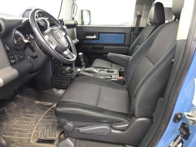 2012 Toyota FJ Cruiser w/Rear Doors