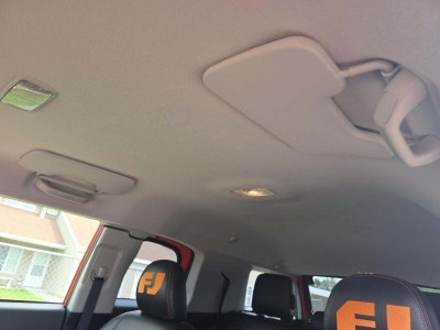 2014 Toyota FJ Cruiser w/Rear Doors