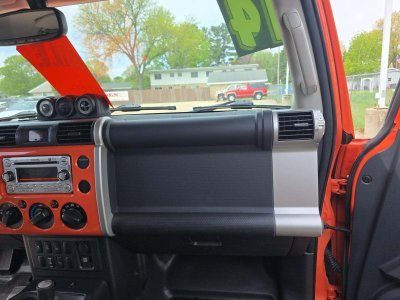 2014 Toyota FJ Cruiser w/Rear Doors