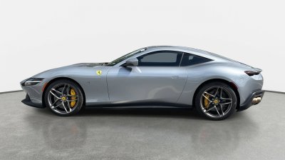 2022 Ferrari Roma Base
