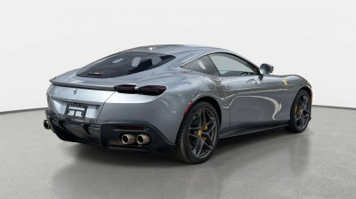 2022 Ferrari Roma Base