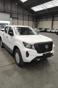 2026 Nissan Navara Double Cab SE Plus 4×4 2.5L Diesel 6-Speed MT 160bhp w/ 403 NM Torque