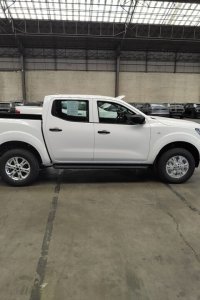 2026 Nissan Navara Double Cab SE Plus 4×4 2.5L Diesel 6-Speed MT 160bhp w/ 403 NM Torque
