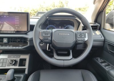 2026 TOYOTA HILUX TRAVO EV DOUBLE CAB 4WD AT White