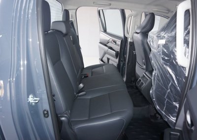 2026 TOYOTA HILUX TRAVO EV DOUBLE CAB 4WD AT Gray