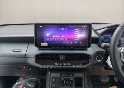 2026 TOYOTA HILUX TRAVO EV DOUBLE CAB 4WD AT Gray