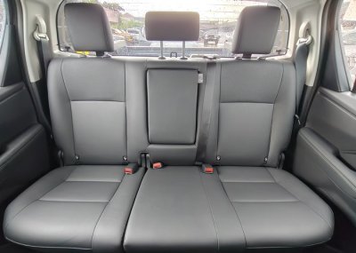 2026 TOYOTA HILUX TRAVO OVERLAND DOUBLE CAB 2.8 2WD AT Gray