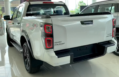 NEW 2027 ISUZU D-MAX DOUBLE CAB LS-E 3.0 4WD AT White
