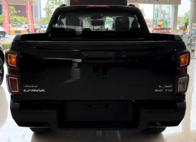 2027 ISUZU D-MAX DOUBLE CAB LS-E 3.0 4WD AT Black