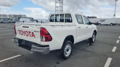 2026 Toyota Hilux Crew Cab Standard Plus 4WD 2.4L Diesel 5-Speed MT