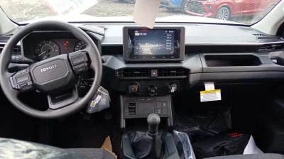 Toyota Hilux Standard