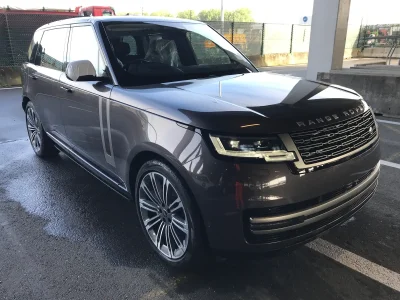 2022 RHD Land Rover Range Rover LWB P400 HSE AWD 3.0L Turbo Gas 8-Speed AT 400bhp