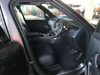 2022 RHD Land Rover Range Rover LWB P400 HSE AWD 3.0L Turbo Gas 8-Speed AT 400bhp